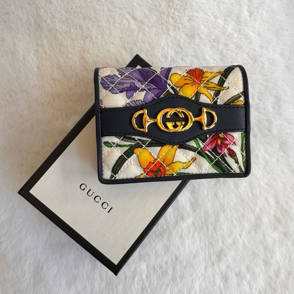 Authentic Gucci Wallet Floral Bifold Horsebit Canvas Card Holder